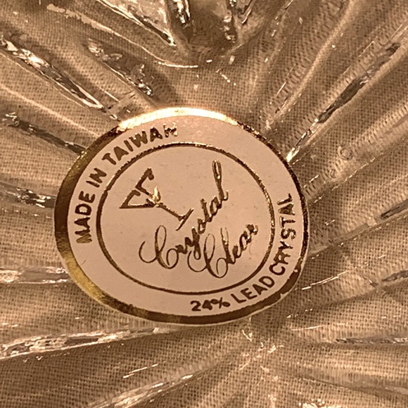 VINTAGE Eternal Crystal Clear Butterfly Shaped Trinket 4 3/8" original box NOS - Picture 13 of 13